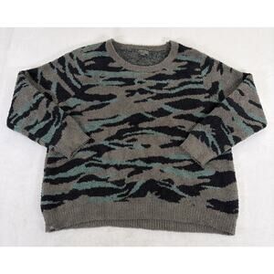 Barefoot Dreams Women's Size 2X Cozy Chic Green Camo Crewneck Sweater Charity